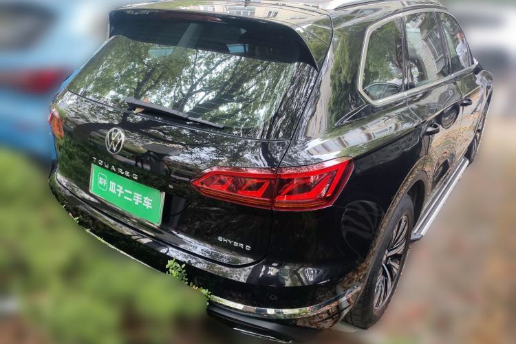 Used Volkswagen Touareg New Energy 2021 eHybrid Rear Right 45 Deg