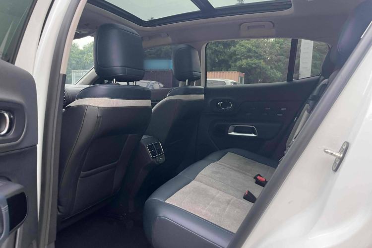 Used Citroen C5 AIRCROSS 2022 Peugeot 400THP Allure BEYOND Edition