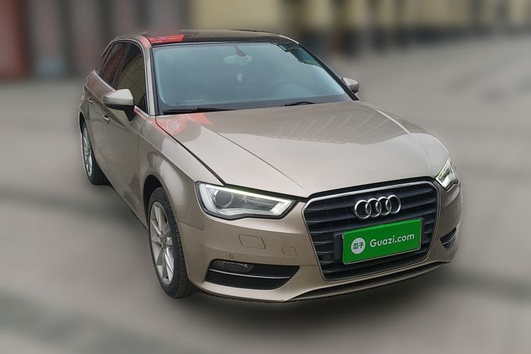 Used Audi A3 2014 Sportback 35 TFSI Automatic Comfort Model Front Right 45 Deg