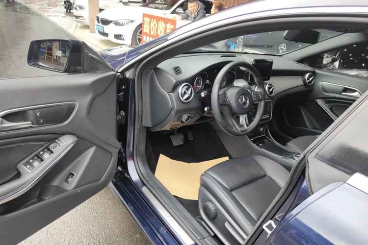 Used Mercedes-Benz CLA 2016 Refreshed CLA 200 Sport Edition Driver Seat