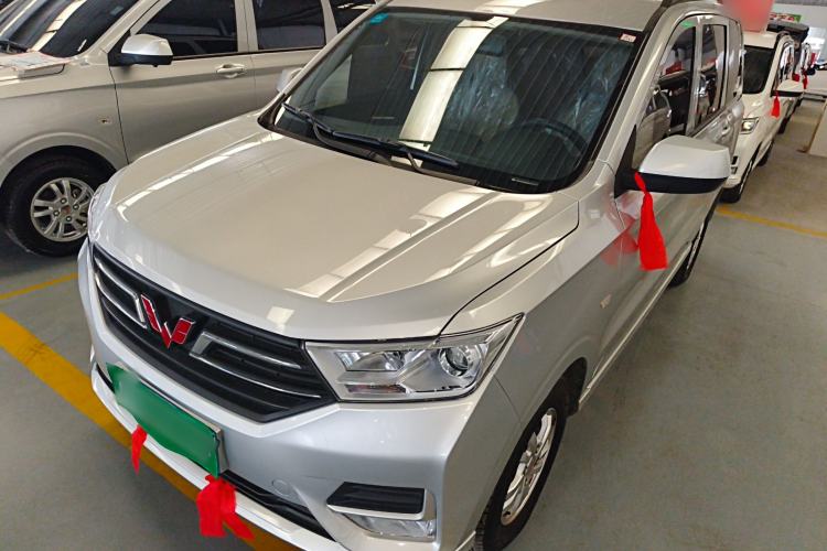 Used Wuling Hongguang 2021 1.5L Revised S Standard Version Hydraulic-Power-Assisted LAR