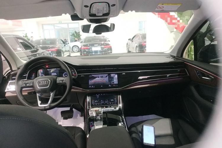 Used Audi Q7 2023 55 TFSI quattro S line Sport Edition
