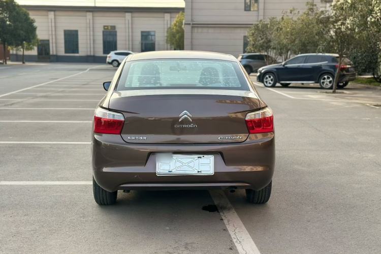 Used Citroen Elysee 2015 Zhishang Edition 1.6L Manual Fashion Model