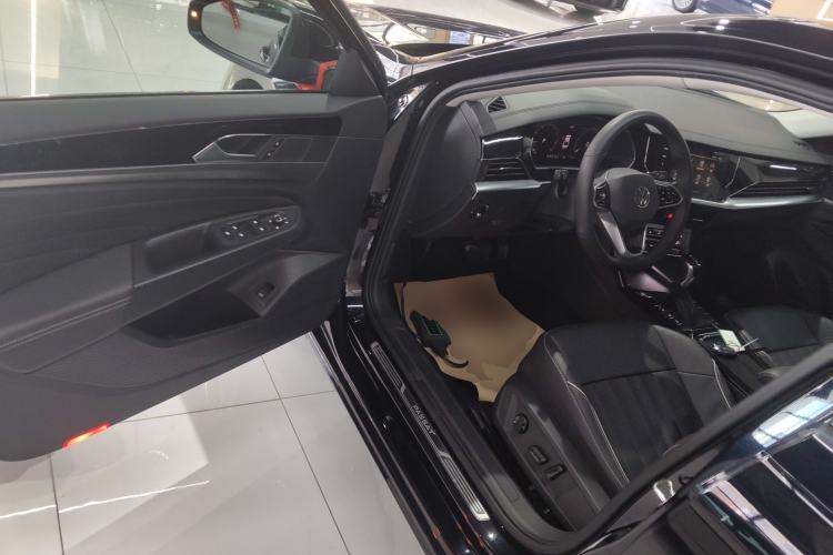 Used Volkswagen Passat 2023 Revised 330TSI Starry Elite Edition Driver Seat