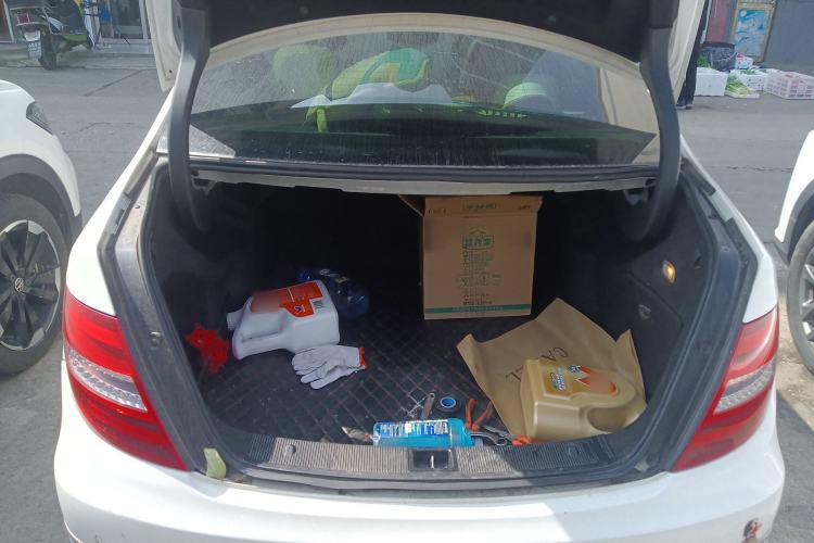 Used Mercedes-Benz C-Class 2011 C 200 CGI Fashion Model