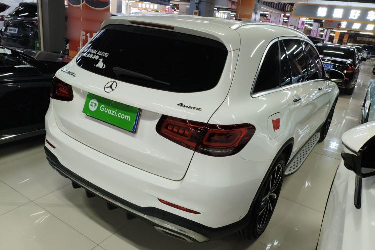 Used Mercedes-Benz GLC 2022 GLC 260 L 4MATIC Luxury Model Rear Right 45 Deg