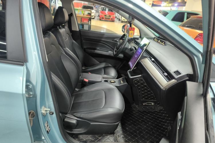 Used NETA V 2021 Long-Range Entertainment Edition Upgrade Model
