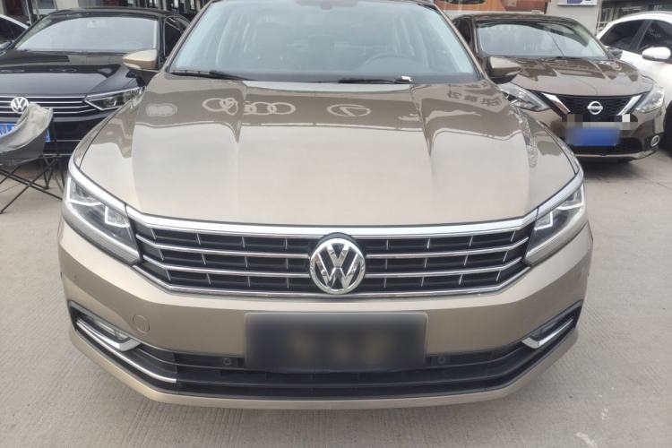 Used Volkswagen Passat 2017 280TSI DSG Luxury Edition Front