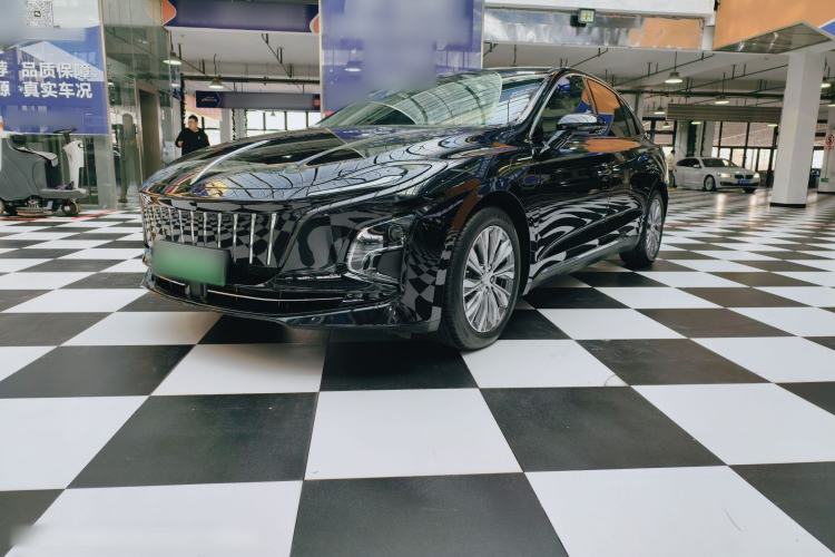 Used Hongqi E-QM5 2024 610 km PLUS