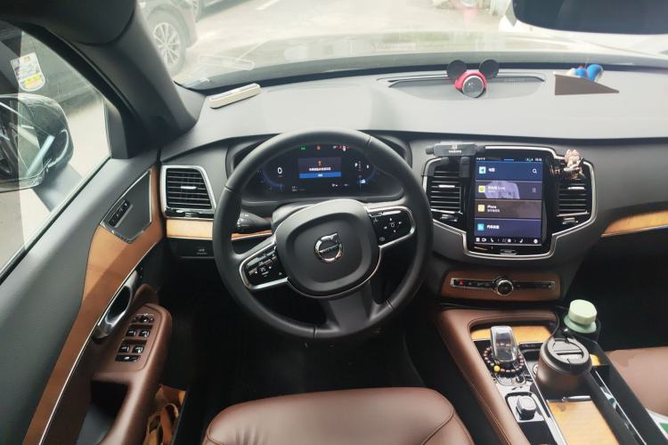Used Volvo XC90 2024 B6 Zhiyi Luxury 7-Seater Steering Wheel