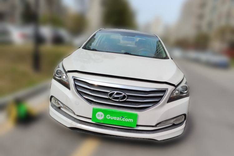 Used Hyundai Mistra 2014 1.8L Manual Comfort GL Model Front