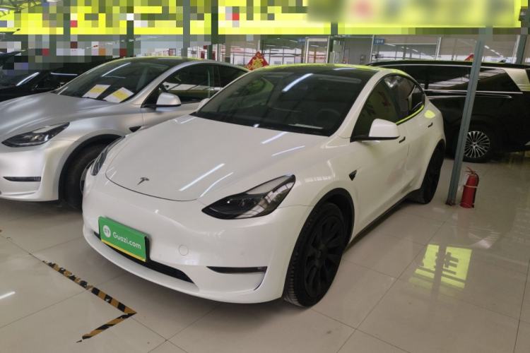 Used Tesla Model Y 2021 Long-Range All-Wheel-Drive Version