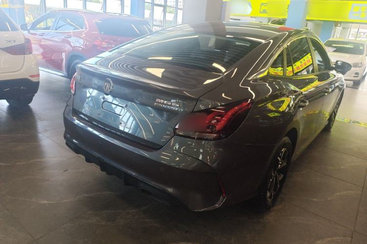 Used MG 5 2023 180 DVVT CVT Fashion Edition
