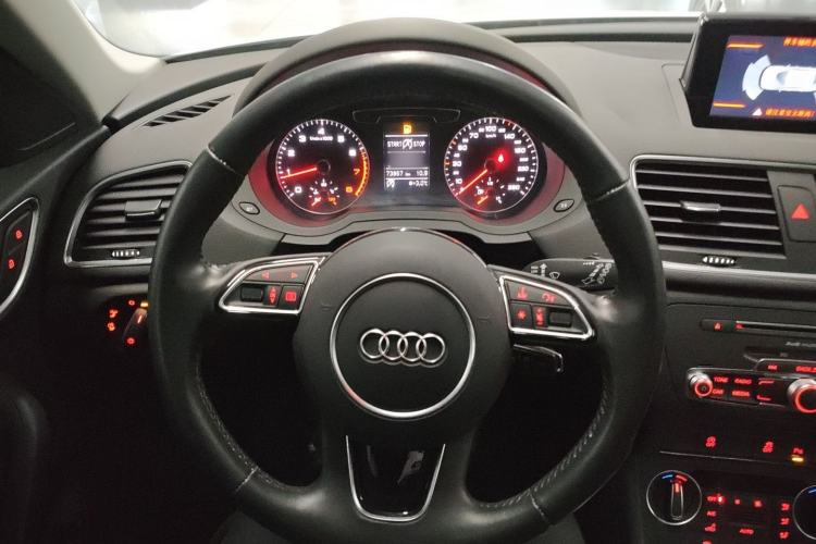 Used Audi Q3 2018 30th Anniversary Edition 30 TFSI Fashion Model