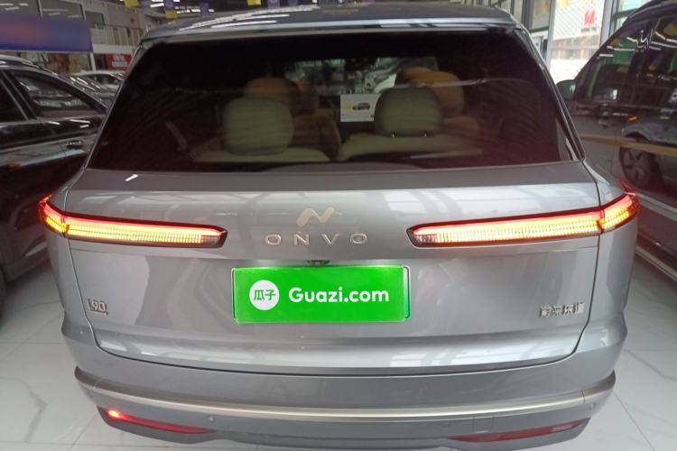 Used ONVO Luxeed L90 2025 Model—Max Six-Seater Version