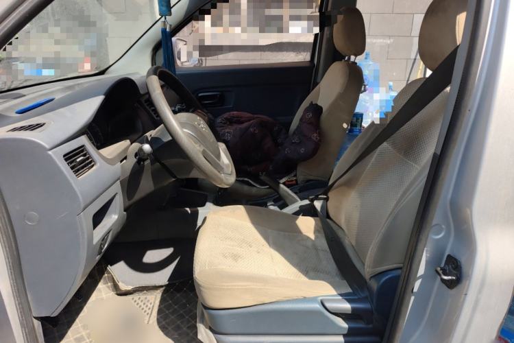 Used Wuling Rongguang V 2015 1.5L Base Version