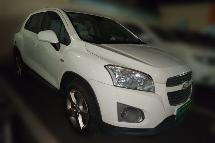 Used Chevrolet Trax 2014 1.4T Automatic Two-Wheel Drive Comfort Version Front Right 45 Deg