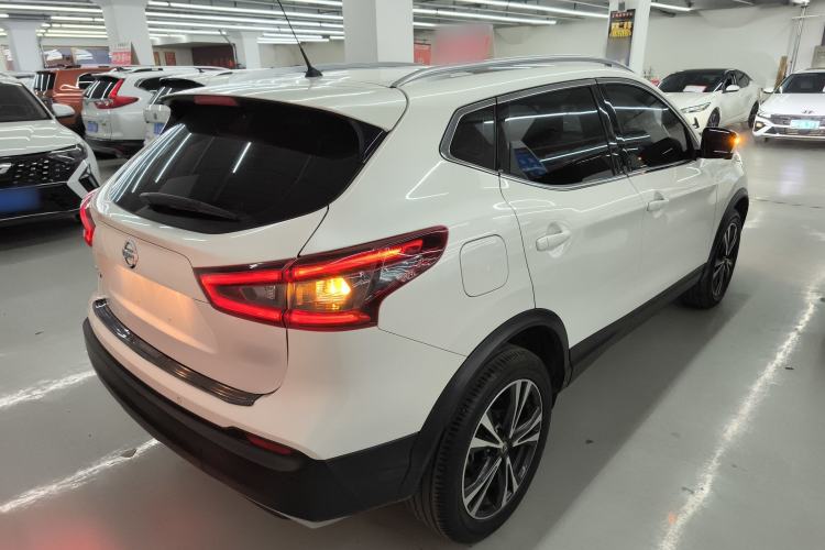 Used Nissan Qashqai 2022 2.0L CVT XV Premier Luxury Edition Rear Right 45 Deg