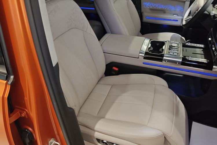 Used Jetour Zongheng G700 Trailblazer 2025 Model Xiangjing Edition 6-seater