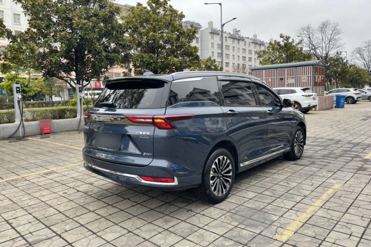 Used Wuling Victory 2023 2.0L DHT Deluxe Edition