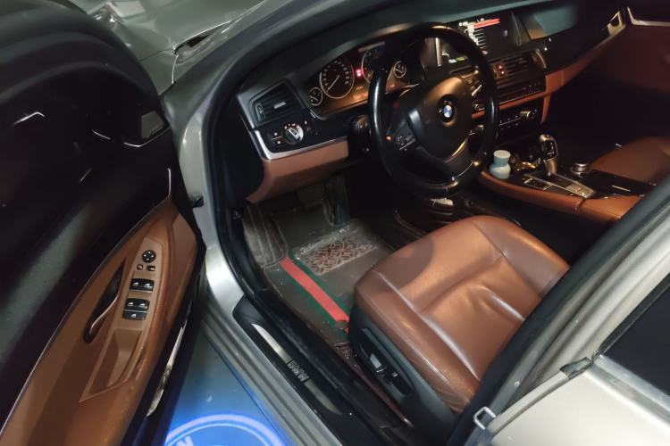 Used BMW 5 Series 2017 520Li Elegant Edition
