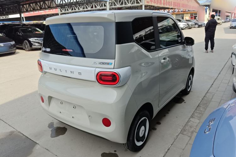 Used Wuling Hongguang MINIEV 2024 3rd Generation 215km Youth Edition
