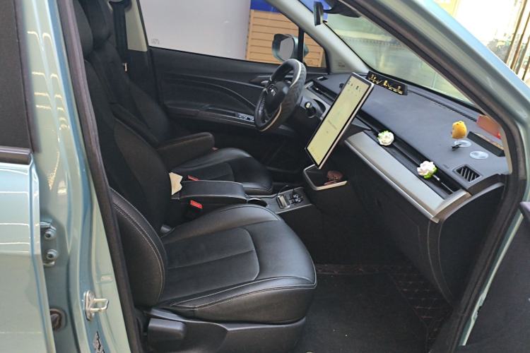 Used NETA V 2021 Long-Range Entertainment Edition Upgrade Model