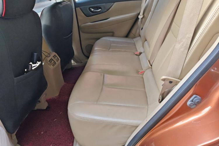 Used Nissan X-Trail 2014 2.0L CVT Comfort Edition 2WD
