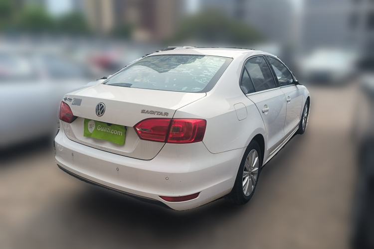 Used Volkswagen Sagitar 2014 1.6L Manual Comfort Model Rear Right 45 Deg