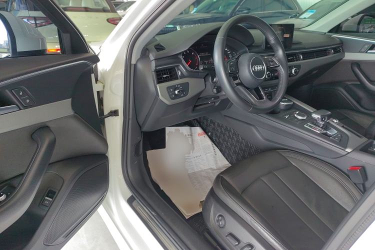 Used Audi A4L 2018 30th Anniversary Edition 40 TFSI Trendy Model