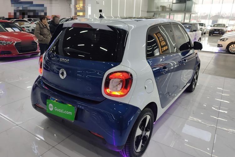 Used smart forfour 2018 1.0L 52kW Passion Edition Rear Right 45 Deg