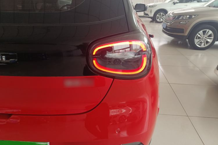 Used Dongfeng NAMMI 01 2024 New Edition 430 Plus Smart+ Right Rear Taillight