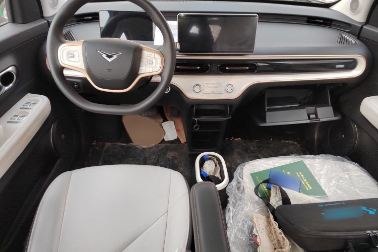 Used Cowin October 2026 Model Mate 300km Ningde Wave-Stepping Edition
