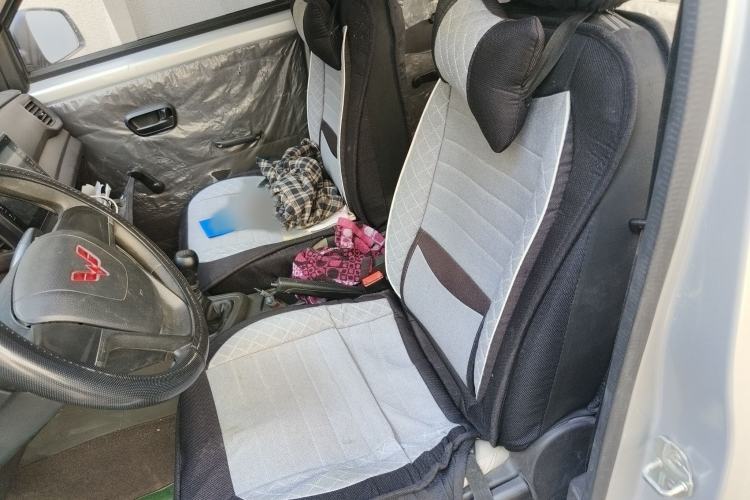 Used Wuling Hongguang V 2021 1.5L Jingqu Version LAR Left Front Seat