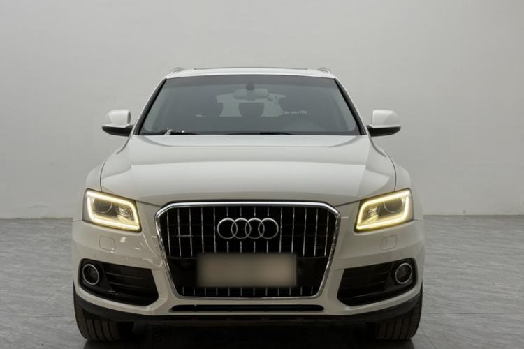 Used Audi Q5 2015 40 TFSI Comfort Model
