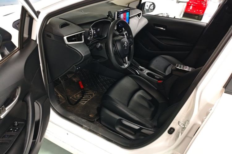 Used Toyota Corolla 2022 TNGA 1.5L CVT Pioneer Edition Driver Seat