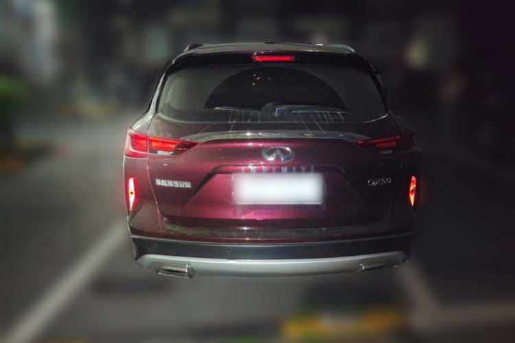 Used Infiniti QX50 2018 2.0T Two-Wheel Drive Fashion Edition Rear