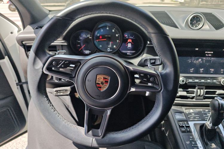 Used Porsche Macan 2018 Macan 2.0T