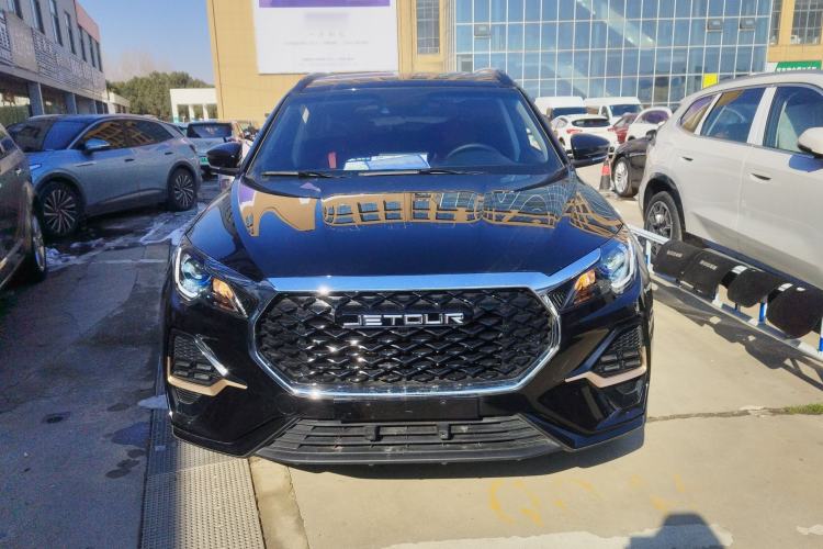 Used JETOUR X70 2025 1.5T DCT Overdrive PRO 5-Seater
