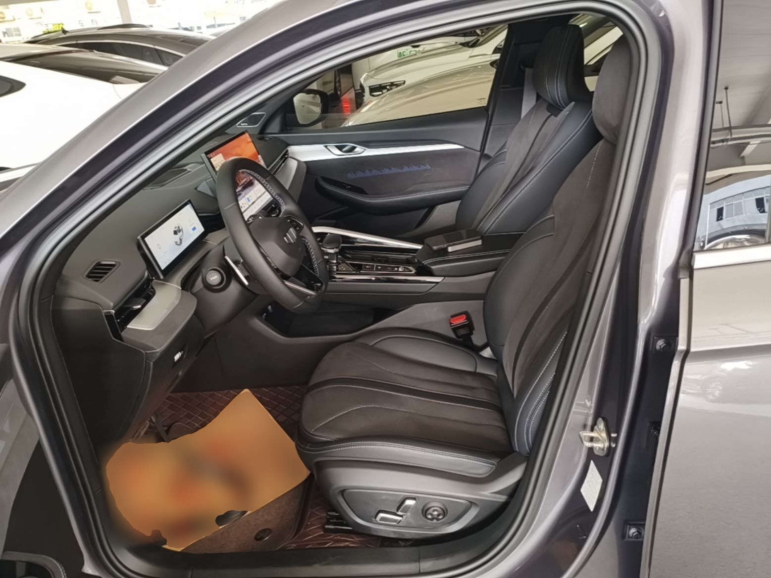 Geely Auto Preface 2025 Dongfang Yao 2.0TD Lanxing Edition — снимка 17