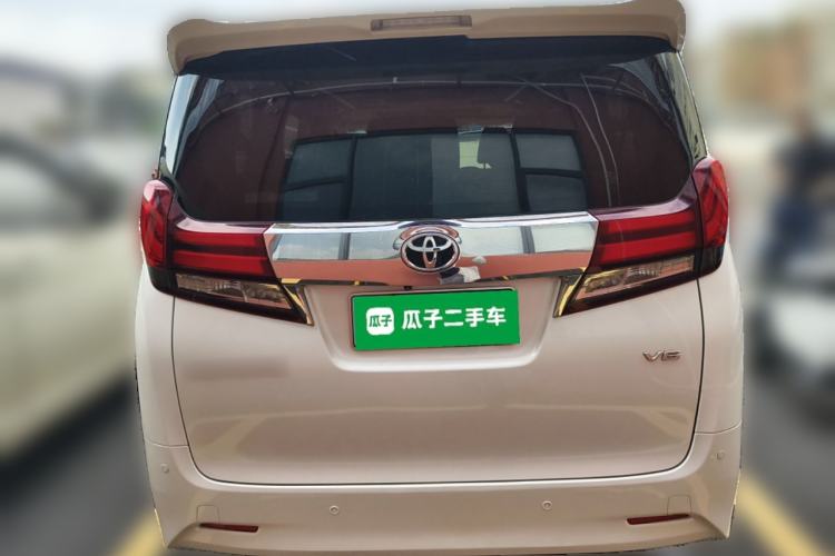 Used Toyota Alphard 2015 3.5L Luxury Edition