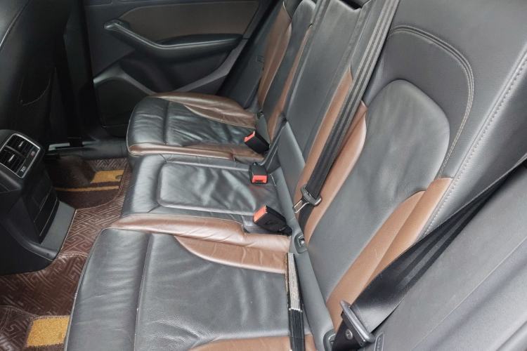 Used Audi Q5 2017 Plus 40 TFSI Technology Model