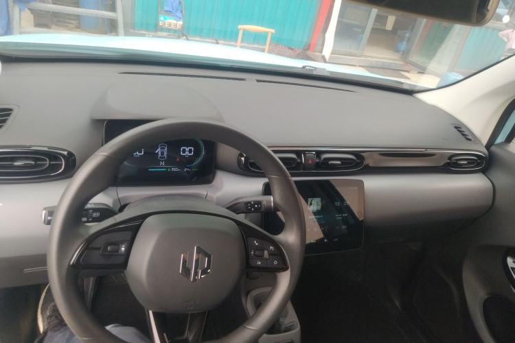 Used Leapmotor T03 2025 403 Comfort Edition Center Console