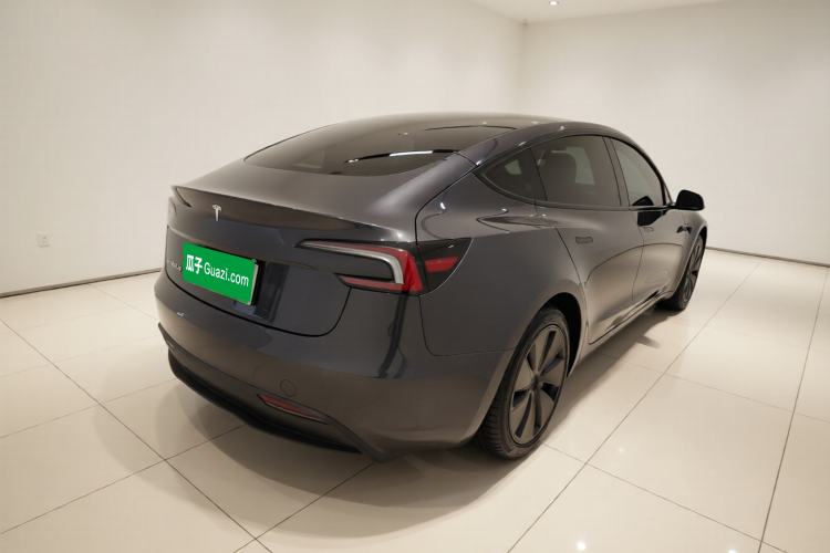 Used Tesla Model 3 2025 Rear-Wheel-Drive Version