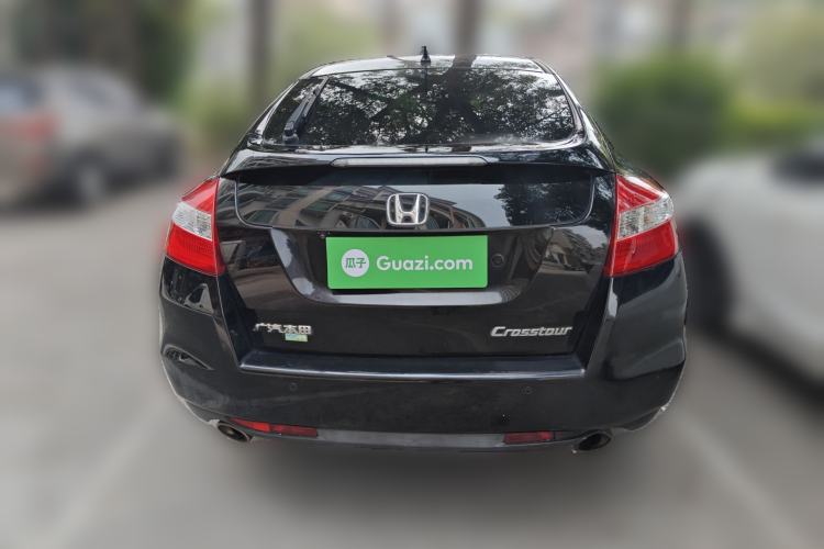 Used Honda Crosstour 2012 2.4L Luxury Edition Rear