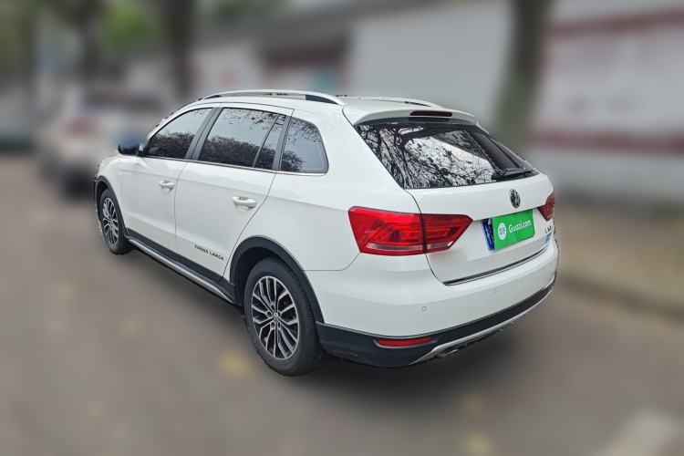 Used Volkswagen Cross Lavida 2014 1.6L Automatic Rear Left 45 Deg