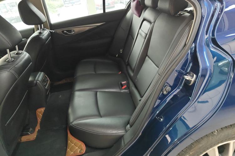 Used Infiniti Q50L 2016 2.0T Enjoyment Edition
