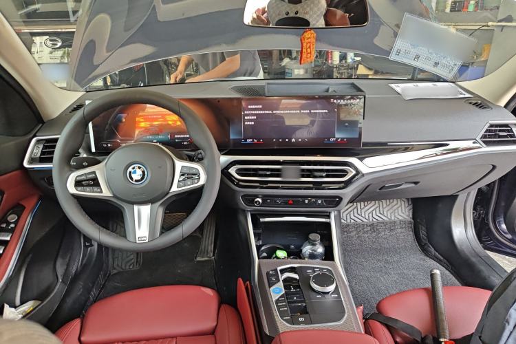 Used BMW i3 2023 eDrive 40 L Midnight Sports Package