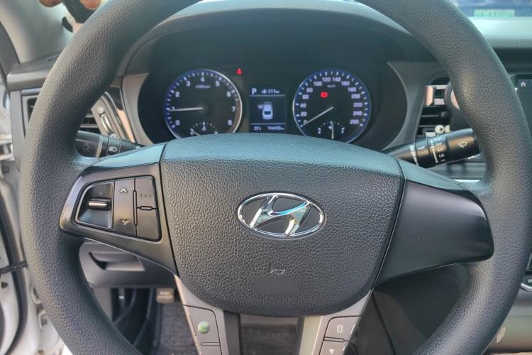 Used Hyundai Mistra 2017 1.6T Automatic Smart GLS China V Standard Steering Wheel