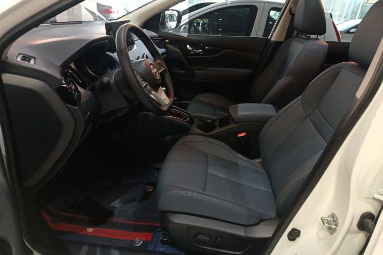 Used Nissan Qashqai 2025 Facelifted Honor 2.0L CVT XV+ Leading Edition